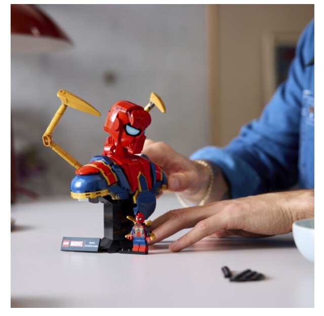 Lego® Marvel Iron Spider Man Bust